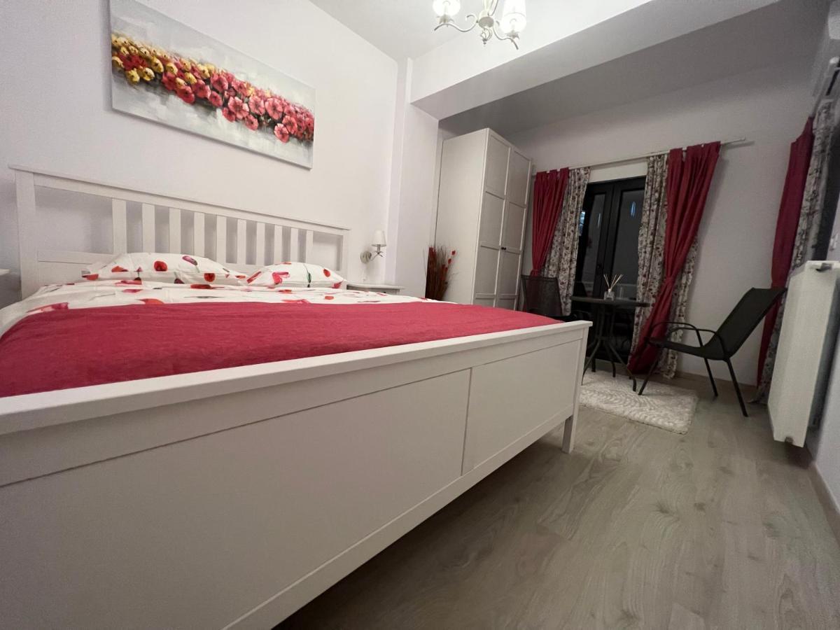 Eqinox Apartments นาโวดาริ ภายนอก รูปภาพ